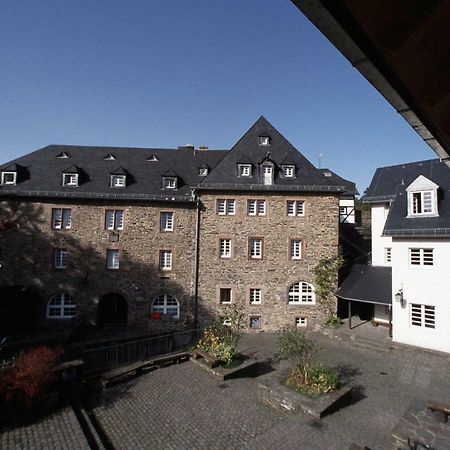 Ferienwohnungen Burg 蒙绍 外观 照片