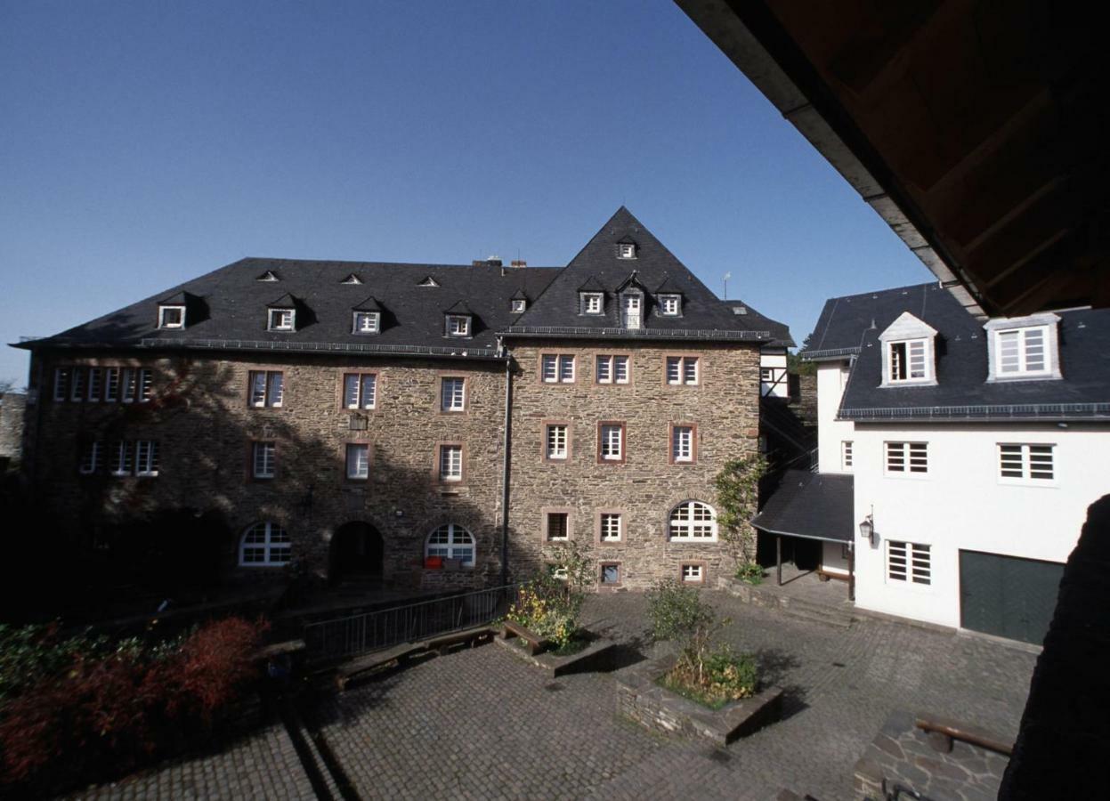 Ferienwohnungen Burg 蒙绍 外观 照片
